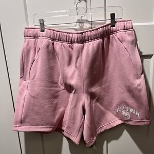 LULULEMON NWT AUTHENTIC SCUBA OVERSIZED PINK HAZE MID-RISE 7” GRAPHIC SHORT.